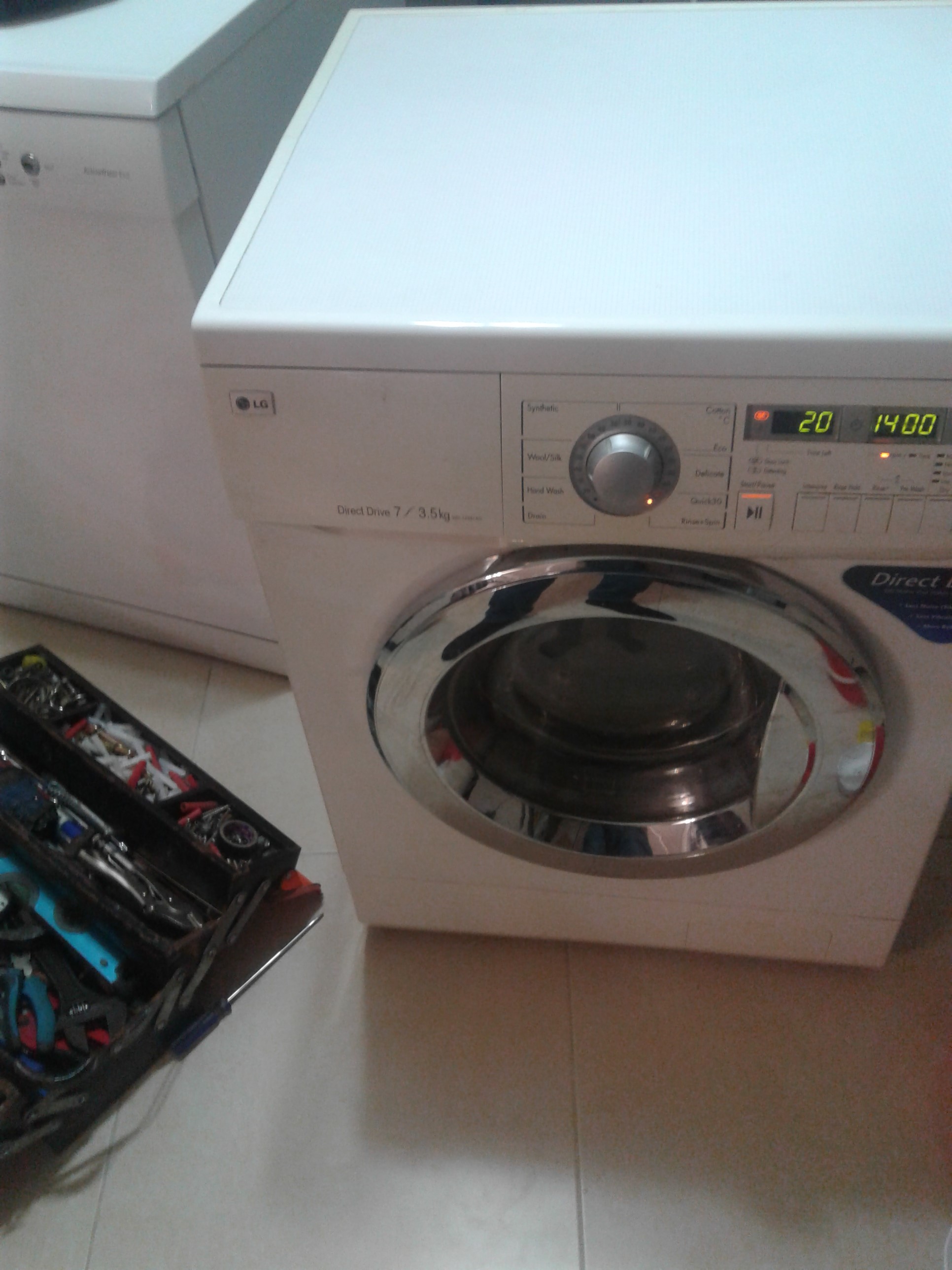 تعمیر ماشین لباسشویی دایرکت درایو (بدون تسمه) ال جی