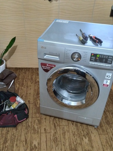 تعویض برد الکترونیک ماشین لباسشویی 8 کیلویی بدون تسمه ال جی در رشت 09112305332 | تعمیر لباسشویی در رشت