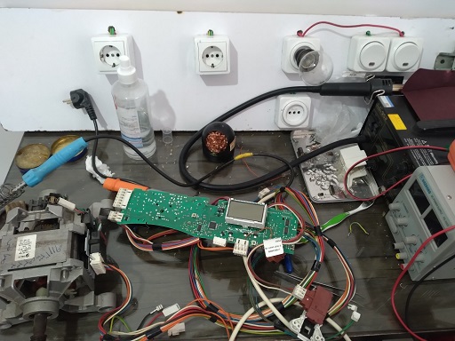 تعمیر برد الکترونیک و رفع مشکل ارور F04 ماشین لباسشویی آبسال در رشت 09112305332 | تعمیر لباسشویی آبسال در رشت در منزل