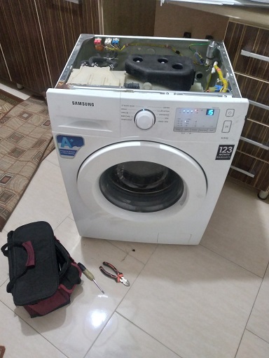 رفع مشکل برد الکترونیک و عدم کارکرد صحیح ماشین لباسشویی سامسونگ مدل B1242 در رشت 09112305332 | تعمیر لباسشویی سامسونگ در منزل در رشت