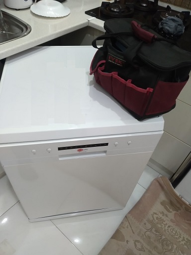 تعمیر برد الکترونیکی ماشین ظرفشویی کرال مدل DS-14168 EW1 در رشت 09112305332