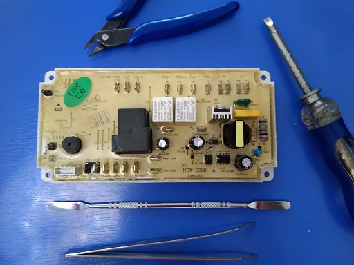 نصب و تعمیرات برد همه کاره ماشین لباسشویی در رشت 09112305332